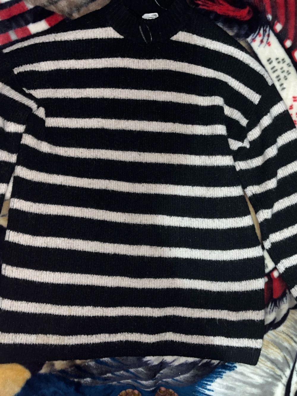 H&M Black and White Striped Sweater Top